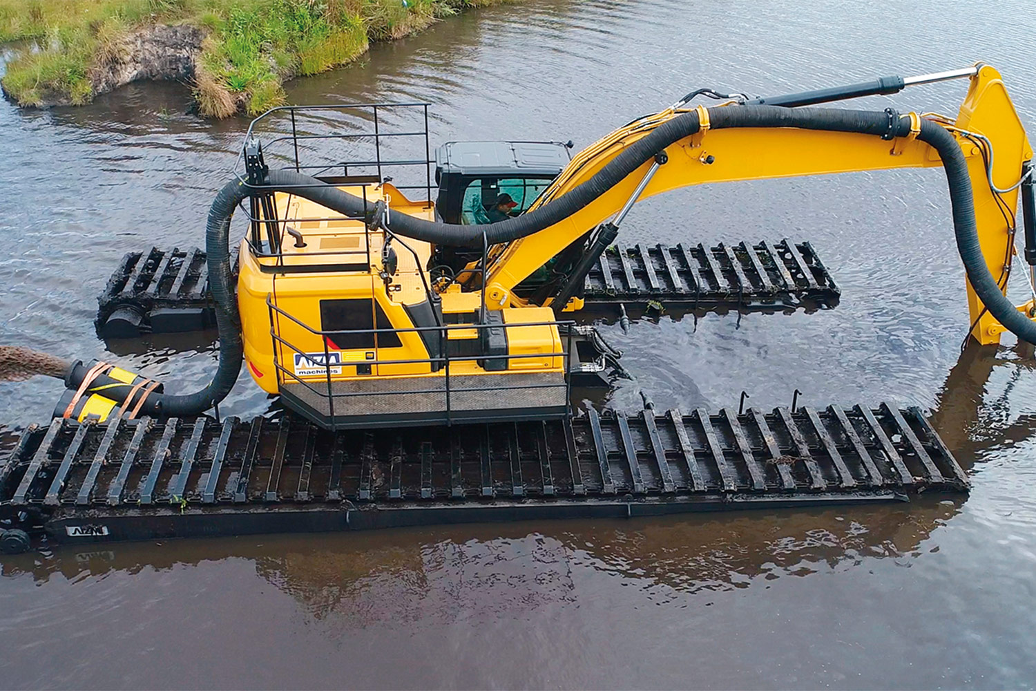 Draga anfíbia remotamente controlado AIZM MACHINES