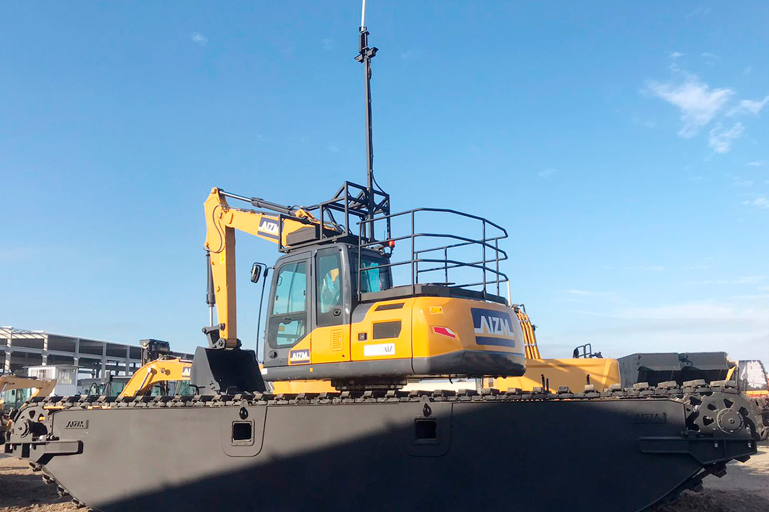 Escavadeira Anfibia remotamente controlado AIZM MACHINES