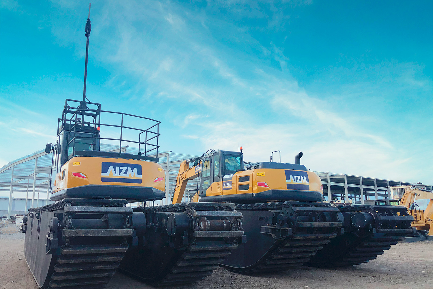 Escavadeira Anfibia remotamente controlado AIZM MACHINES